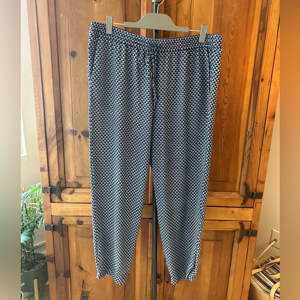 GAP Blue/White Geometric Joggers